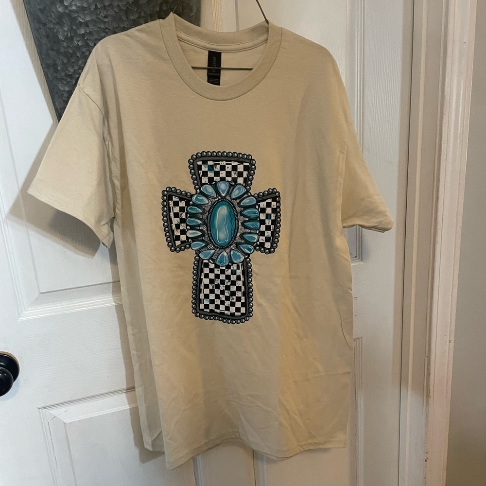 Checkered Cross Graphic Tee NWT Medium